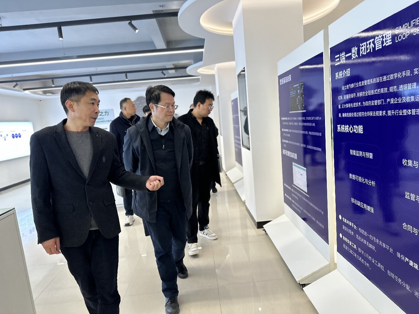 1740558747846606.jpg 3.jpg